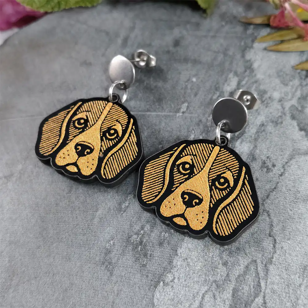Aretes Beagle