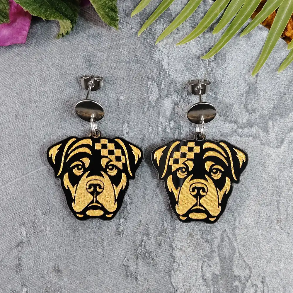Aretes Rottweiler